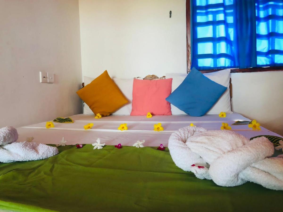 Rock Paradise Beach Hotel & Restaurent Tangalle Exterior foto